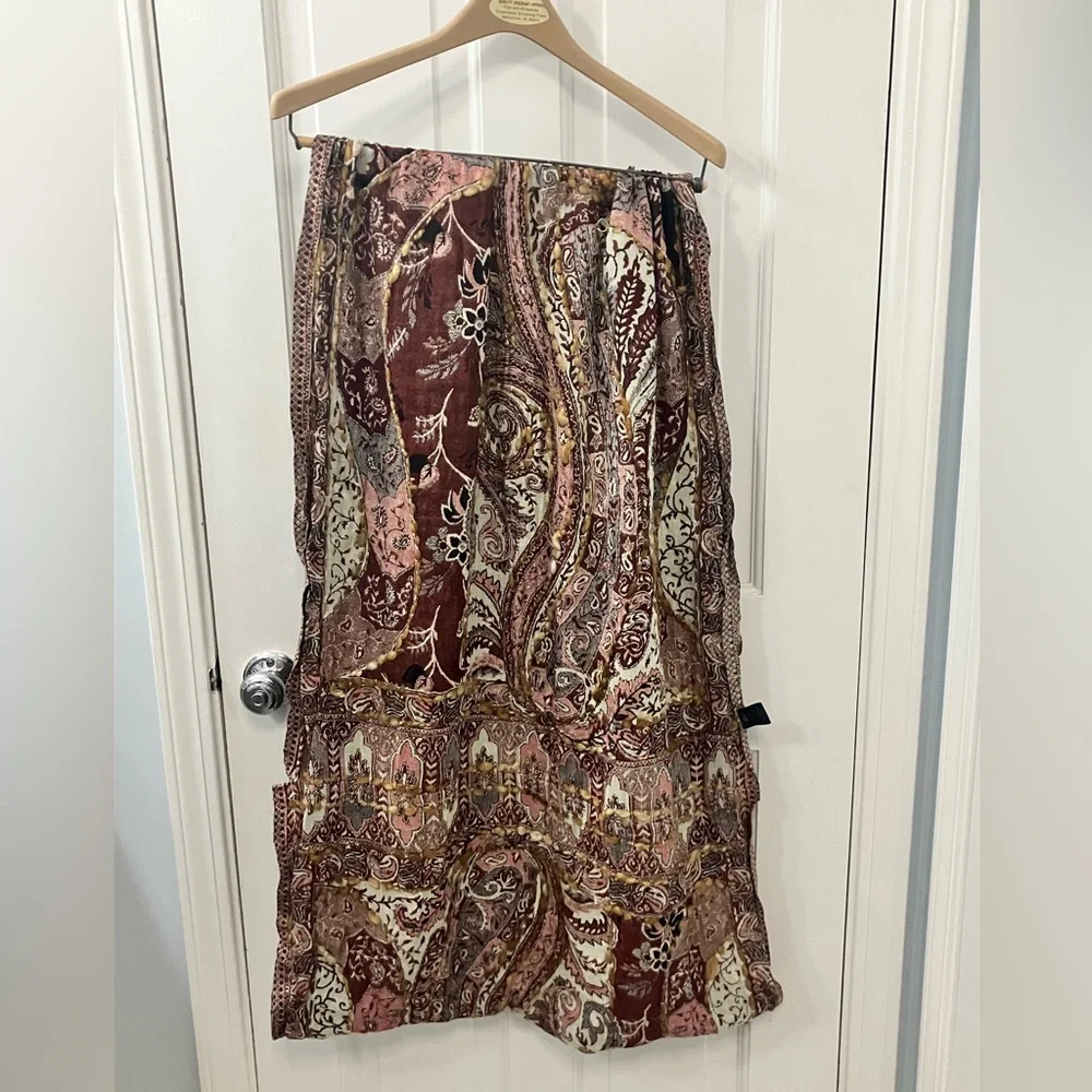 Raj Infinity Scarf Boho Brown Tan Maroon black paisley pattern reversable knit